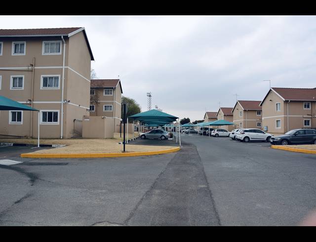 1 BEDROOM APARTMENT RENTED IN PARKDENE